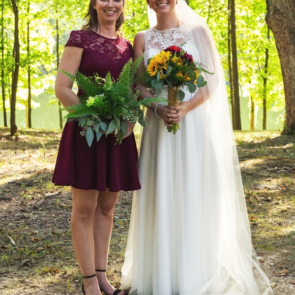 Beautiful Lace and Tulle Sleeveless A-Line Wedding Dress  Voyage Bridal Collecti - Picture 11 of 11